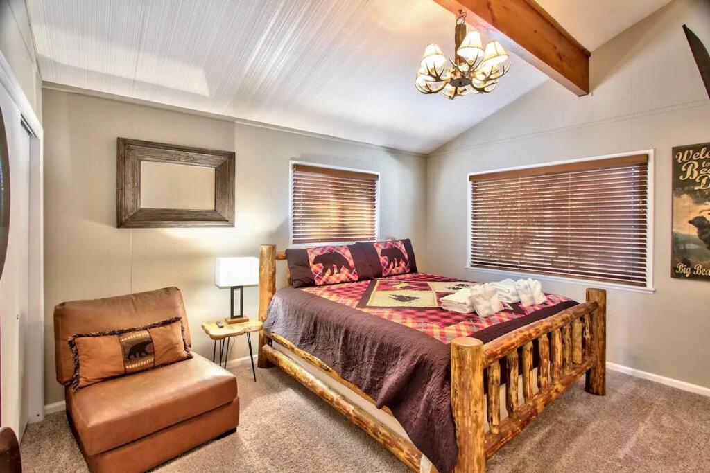 Вілла Chalet Monterey W/Hot Tub - Big Decks/Bbq Біг-Бер-Лейк Екстер'єр фото